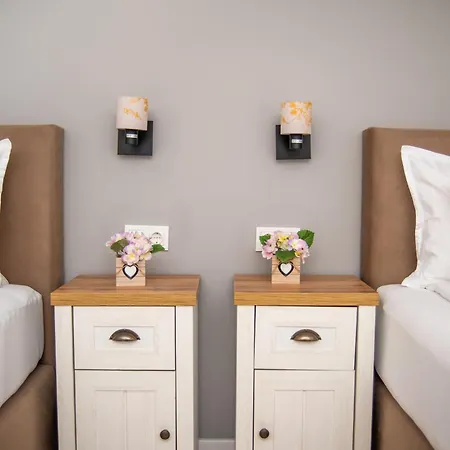 Apartament Mey *